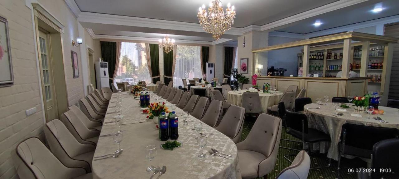 Bek Plus Hotel Takchilik Buitenkant foto