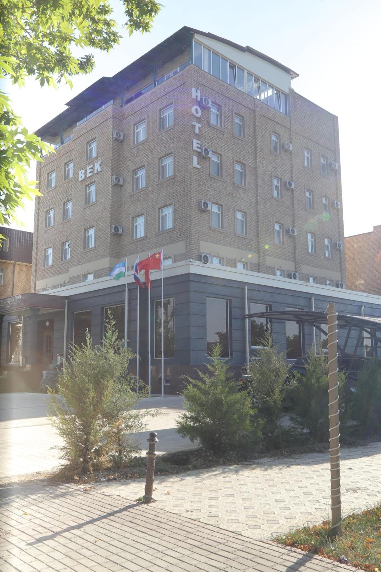 Bek Plus Hotel Takchilik Buitenkant foto